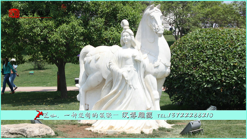 女子牵马石雕,人物主题雕像,公园雕塑